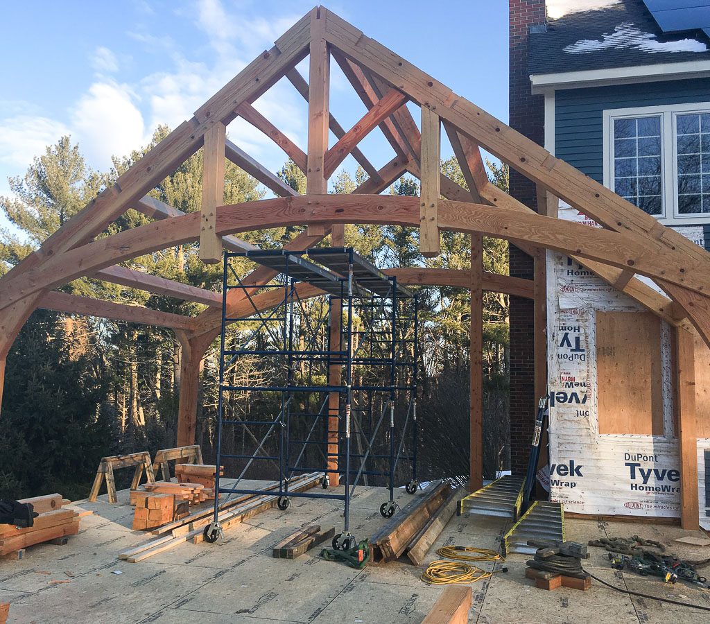 Curved king truss frame